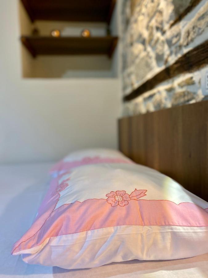 Restaurant & Guest House Semani 베라트 외부 사진